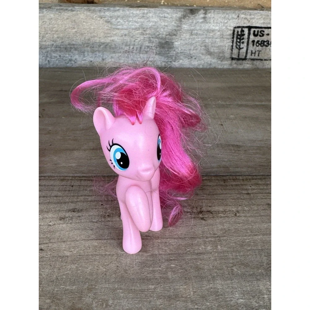 Hasbro My Little Pony Equestria Pinkie Pie 6